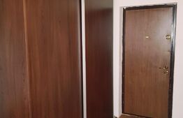 Garsoniera decomandata, balcon, intermediar, zona Vivo