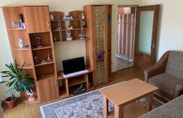 Apartament de 3 camere, 64 mp, zona Cetate