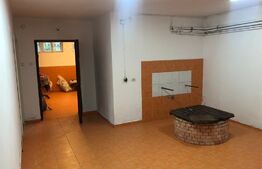 Spatiu la demisolul unei vile de 140mp, 4 incaperi, 1 baie, zona Lalelelor