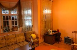 Vila cu demisol 240mp, 3 dormitoare, 3 bai, zona rezidentiala Cetate