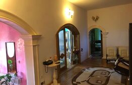 Vila cu demisol 240mp, 3 dormitoare, 3 bai, zona rezidentiala Cetate