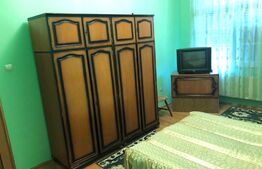 Vila cu demisol 240mp, 3 dormitoare, 3 bai, zona rezidentiala Cetate