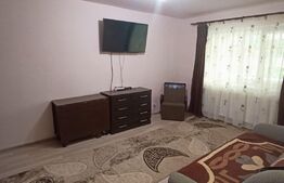 Apartament 4 camere, zona cetate,decomandat