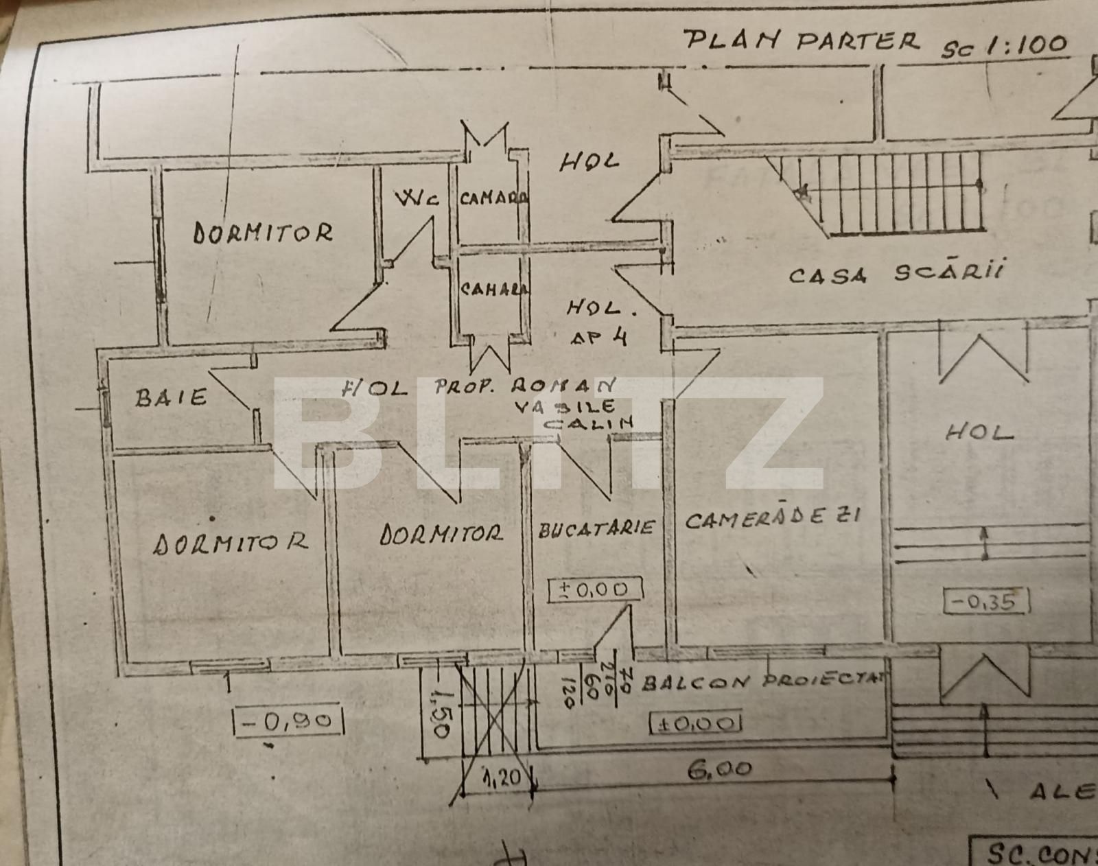 Apartament 4 camere, zona cetate,decomandat