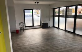 Spatiu comercial de 86mp, 3 incaperi, bai separate si terasa in zona Carolina