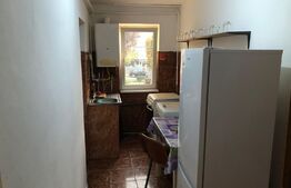 Apartament de 2 camere, decomandat, etajul 1, 40 mp, zona Cetate