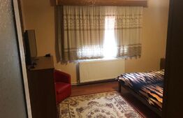 Apartament de 120 mp la casa, etaj 1, 2 bai, 5 camere, curte, zona Cetate