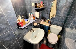 Apartament cu 3 camere, 2 bai, suprafata utila 70 mp