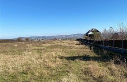 Teren intravilan 7600 mp, utilitatile la baza, Dealul Fierului zona Paclisa