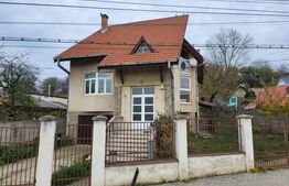 Casă individuală 5 camere, 870 mp teren, zona Centru - Alba Iulia