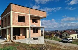 Casa de 140mp, 580 mp teren, zona Cetate Schit