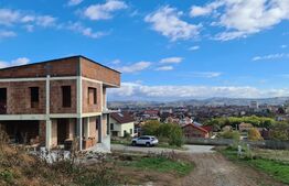 Casa de 140mp, 580 mp teren, zona Cetate Schit