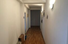 Spatiu de birouri de 65mp, 3 incaperi, etaj 1, locuri de parcare, scara exterioara, zona Centru-Gara