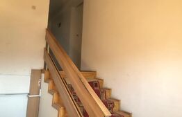 Spatiu de birouri de 65mp, 3 incaperi, etaj 1, locuri de parcare, scara exterioara, zona Centru-Gara