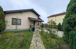 Casă individuală, 4 camere, 525mp teren, zona Cetate - Alba Iulia