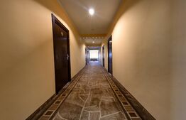 Hotel 4* UltraCentral ,64 Camere+8 Apartamente, 3 Restaurante & Piscina 