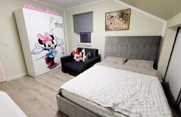 Apartament cu 4 camere, 2 bai, 2 balcoane, loc de parcare, zona Cetate 