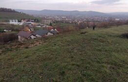 Teren intravilan 4290 mp, Valea Popii cu toate utilitatile.