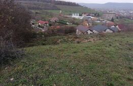 Teren intravilan 4290 mp, Valea Popii cu toate utilitatile.