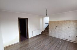 Casa cu 3 camere, 120 mp, teren de 2060 mp, Central