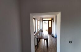 Casa cu 3 camere, 120 mp, teren de 2060 mp, Central