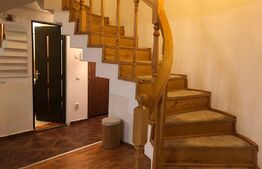 Apartament cu 3 camere, pe doua etaje, cu terasa, Ultracentrala