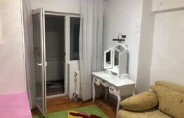 Apartament cu 3 camere, pe doua etaje, cu terasa, Ultracentrala