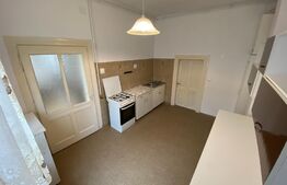 Casa individuala 3 camere, 150 mp, parcare, zona Centrala