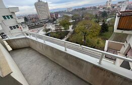 Apartament 3 camere, 68 mp, decomandat, Ultracentrala 