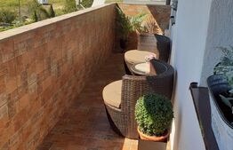 Apartament cu 3 camere, 101 mp, in complex rezidential, Cetate