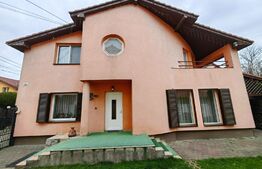 Casă individuală, 4 camere, zona Centru - Alba Mall