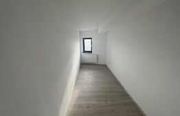 Apartament cu 3 camere, decomandat, etaj intermediar, Cetate