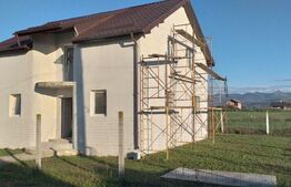 Casa 4 camere, 156 mp, Micesti