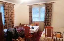 Casa renovata, 75mp utili pe un teren de 3650 mp, comuna Metes