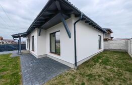 Casă pe parter, 4 camere, placă turnată, zona Micești