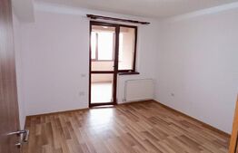 Apartament decomandat, central, bloc cu lift