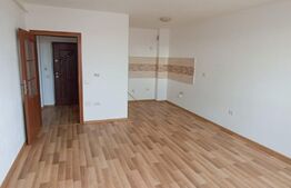 Apartament decomandat, central, bloc cu lift