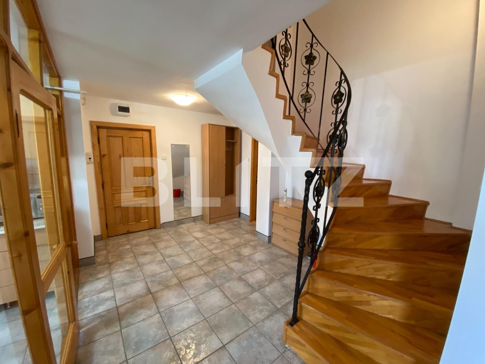 Apartament de închiriat 4 camere Central - 107435AI | BLITZ Alba Iulia | Poza8