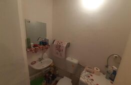 Apartament de vanzare, 3 camere, 75mp, Central 