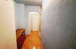 Apartament 3 camere, 64 mp, balcon închis, etaj intermediar