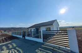 Casă plan parter, 120mp utili, 4 camere, zona Ciugud