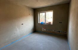 Casa individuala semifinisata, 140 mp, teren 400 mp - toate utilitatile !!