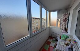 Apartament DE VANZARE, 3 camere, 2 bai, 66 mp, zona Cetate