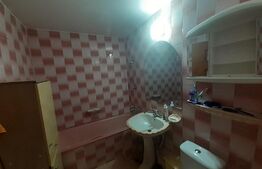 Apartament 3 camere, 70 mp, zona Cetate