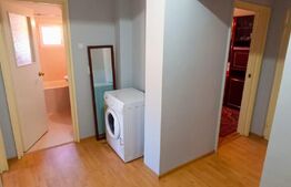 Apartament cu 3 camere, 2 bai, zona Cetate, et intermediar