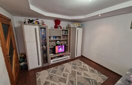 Apartament 3 camere, 70 mp, zona Ampoi 