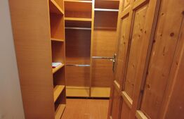 Apartament 3 camere, 72 mp Semidecomandat