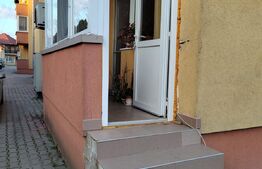 Apartament 3 camere, 72 mp Semidecomandat