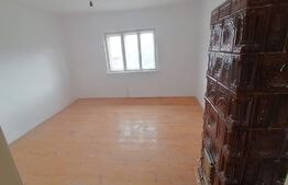 Casa de vanzare 3camere plus anexe in loc. Capud