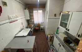 Apartament cu 2 camere, cetate